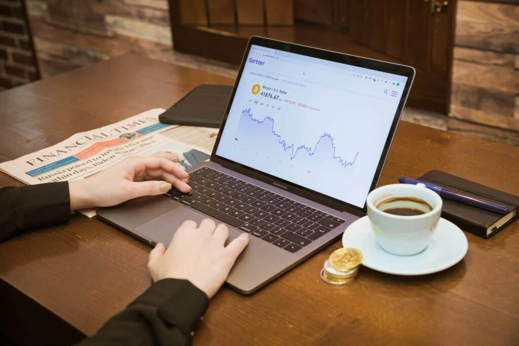 Guía Financiera 365 - Comparativas y noticias financieras 2025